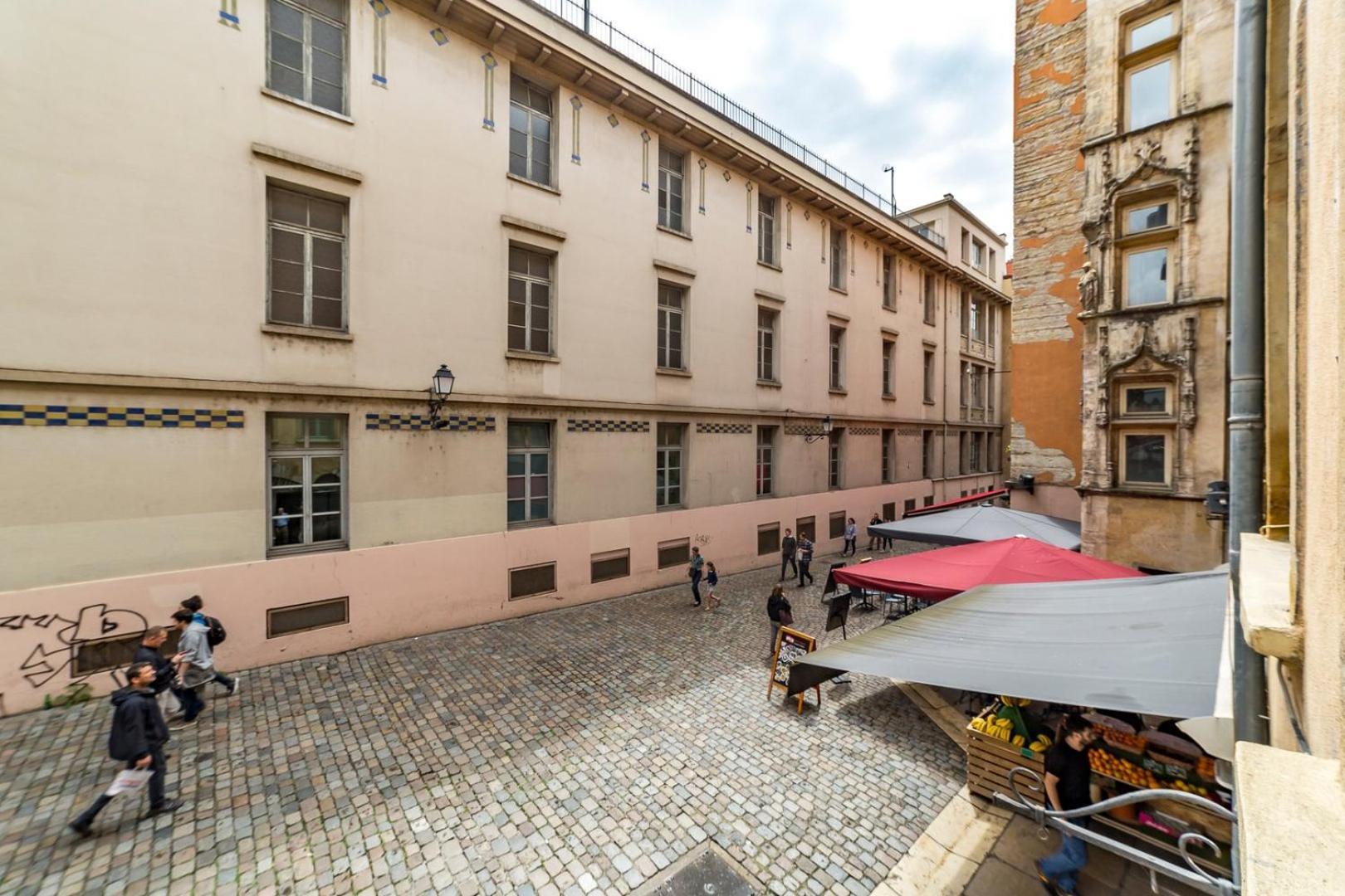 L'Historique Ail Apartment Lyon Bagian luar foto